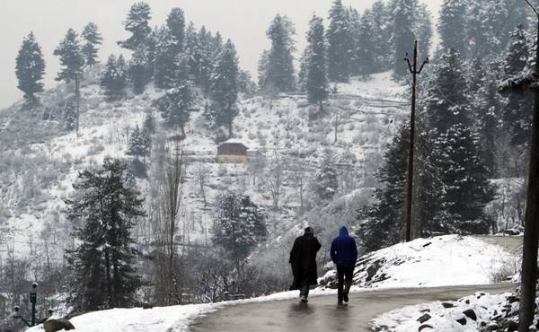 Winter weather in Kashmir